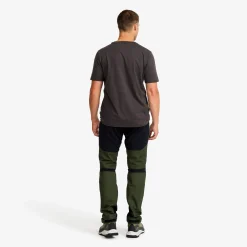 Easy Graphic Mount Lines T-shirt Miehet