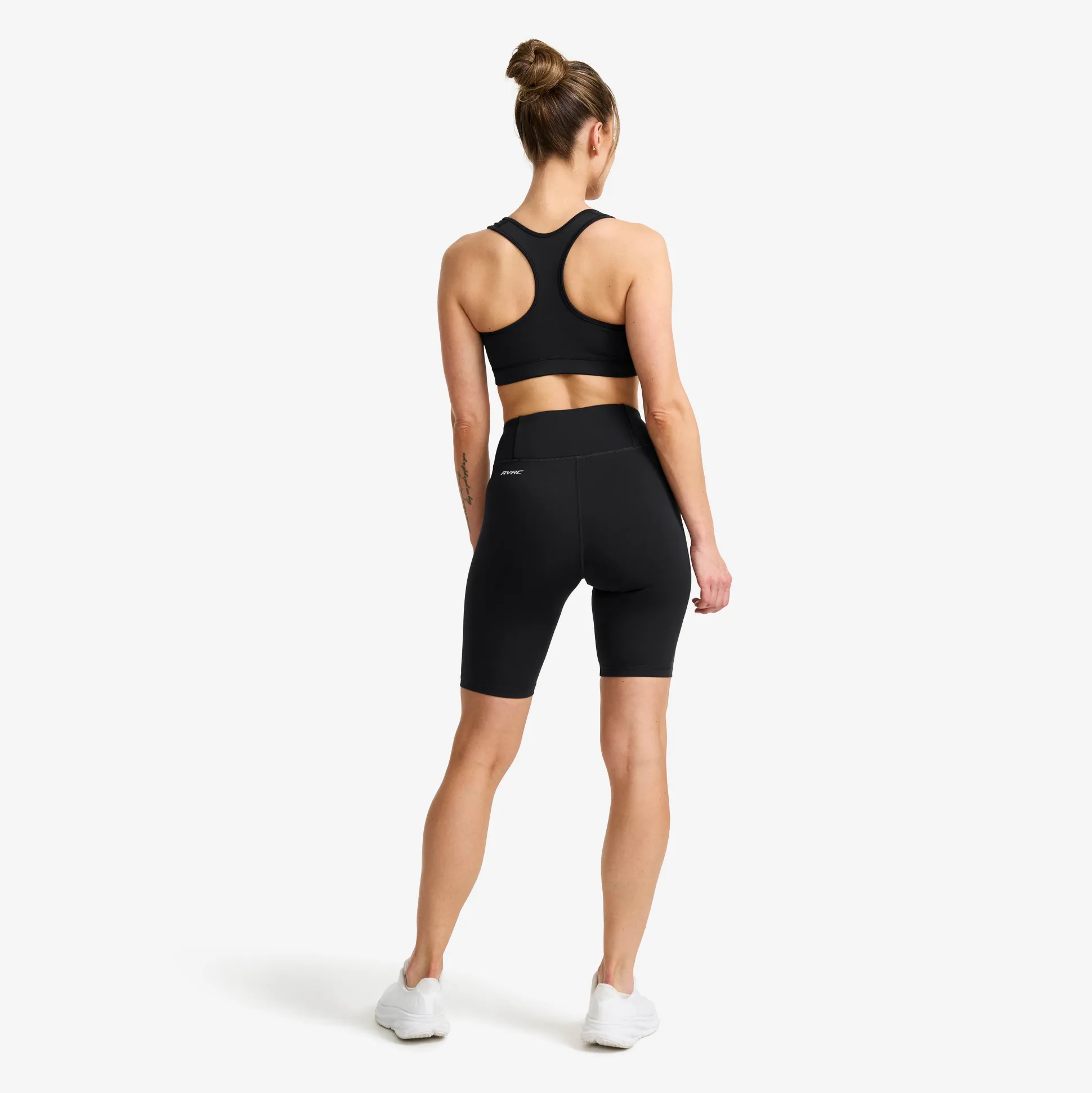Flow High-waisted Biker Shorts Naiset