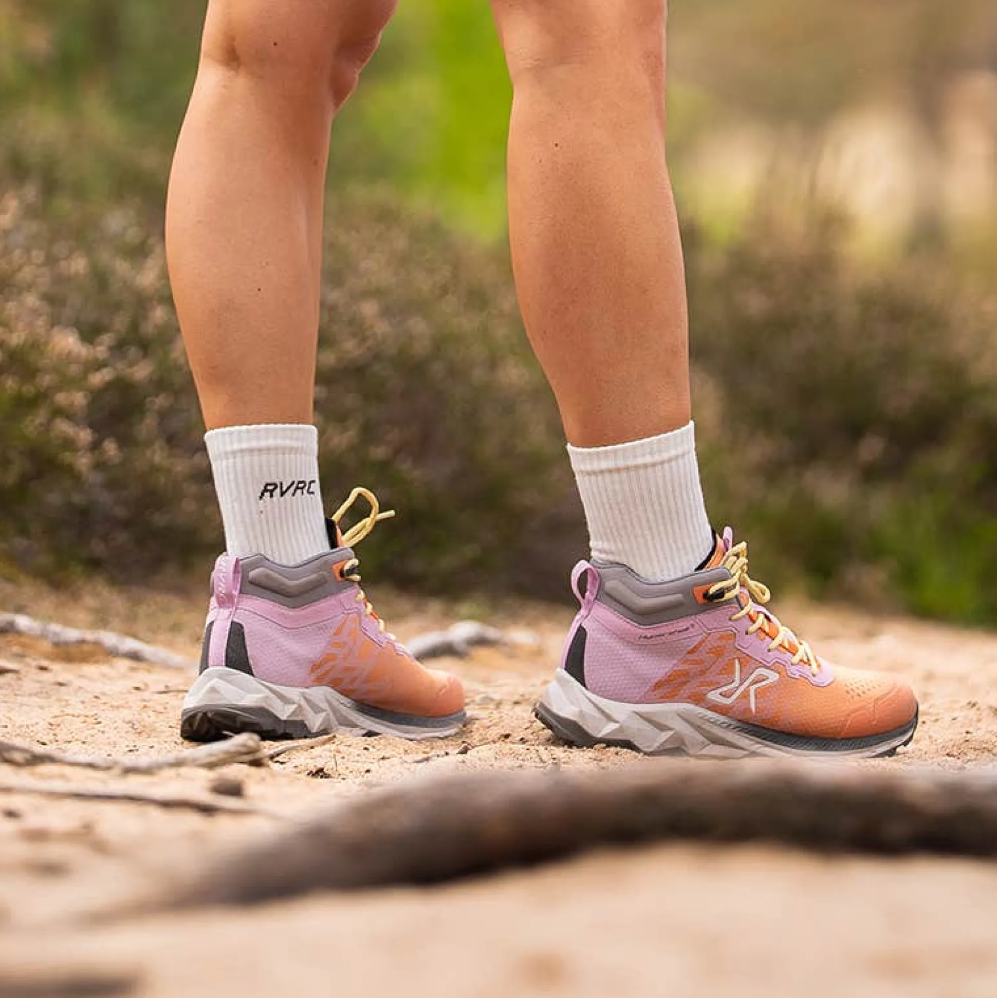Trailknit Waterproof Mid Hiking Shoes Naiset