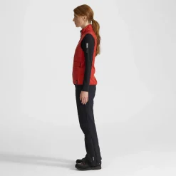 Ultra Hybrid Vest Naiset