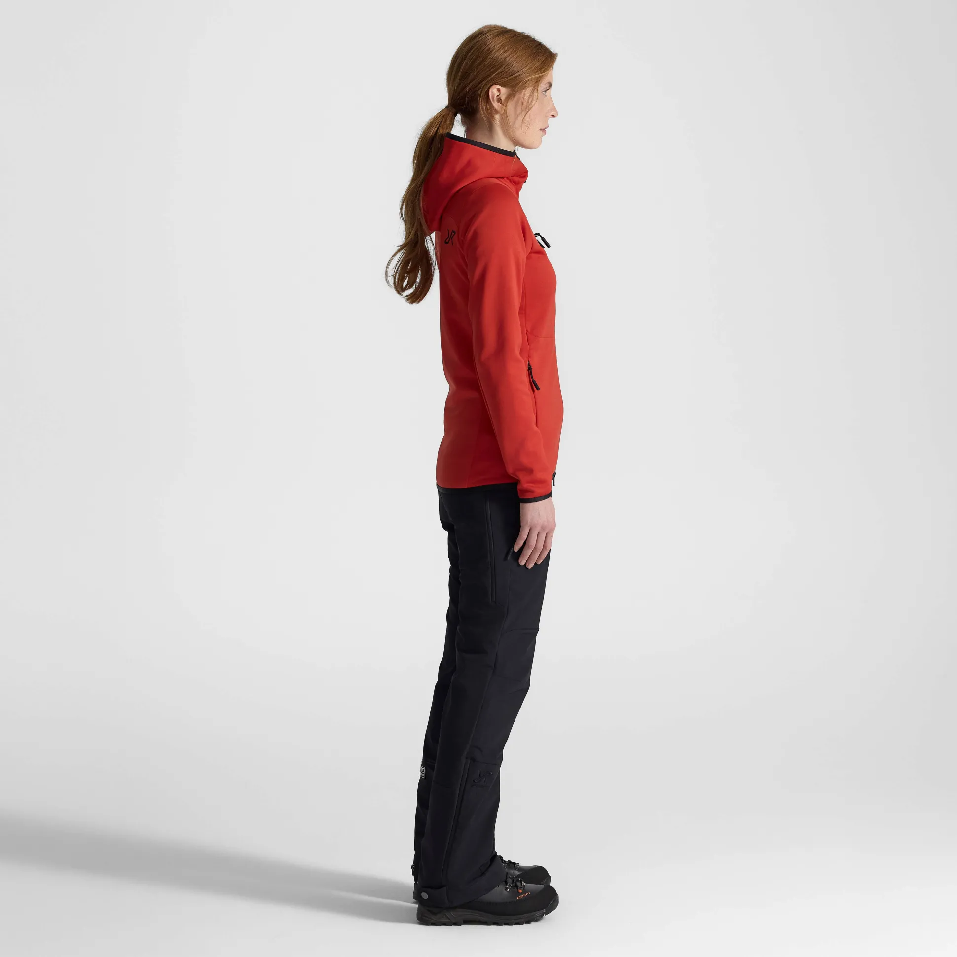 Ultra Mid Hood Naiset