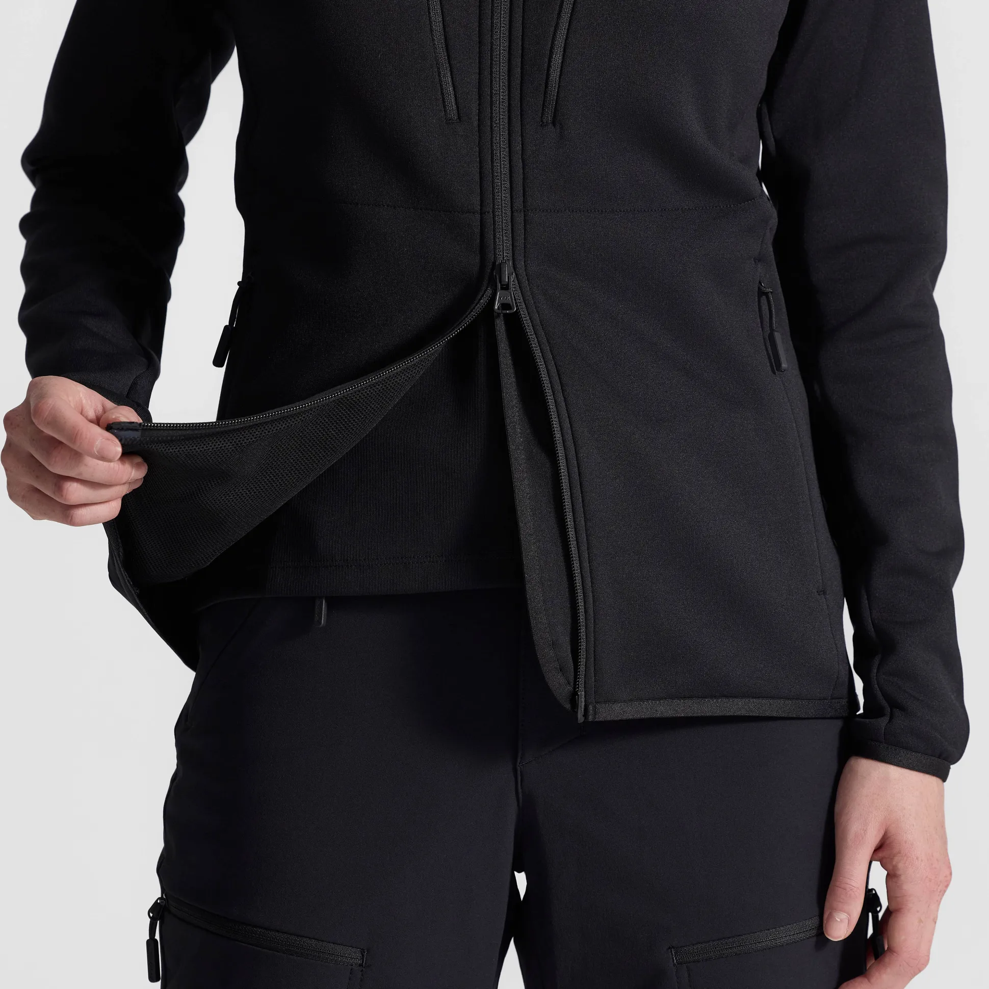 Ultra Mid Hood Naiset